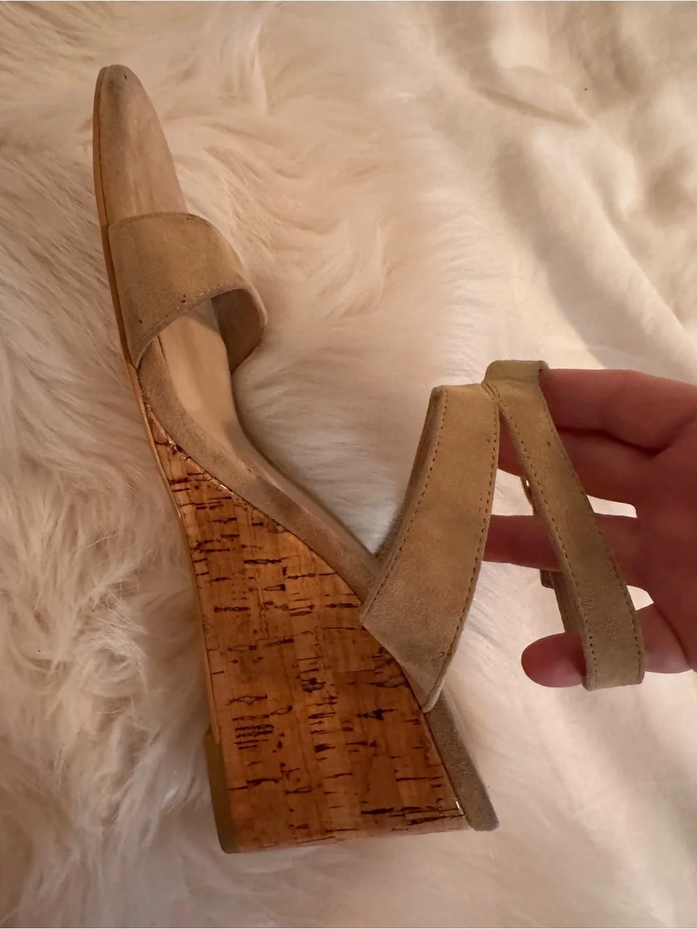 🆕 Stuart Weitzman Beige Sandalwood Avenue Wedge Sandals - 7.5